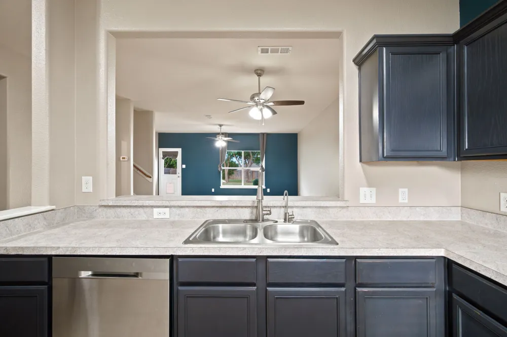 177 Buffalo Ridge Drive Newark, TX 76071