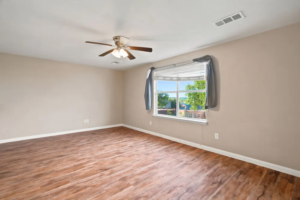 177 Buffalo Ridge Drive Newark, TX 76071