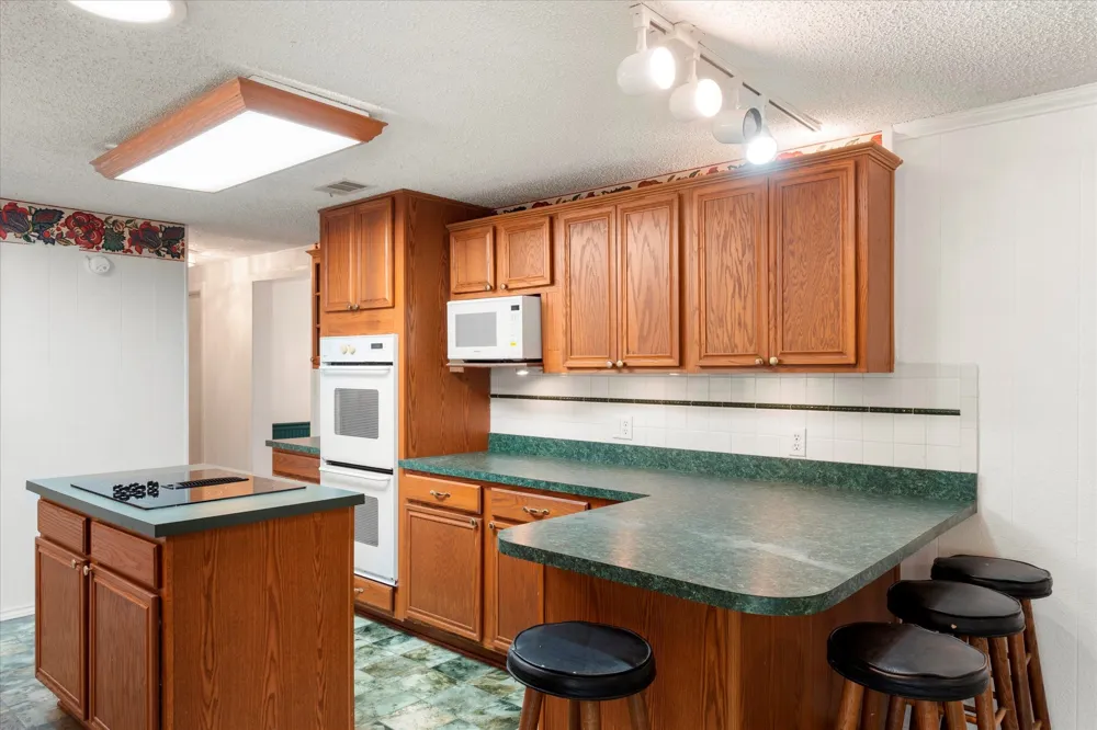 602 Legendary Lane Gun Barrel City, TX 75156