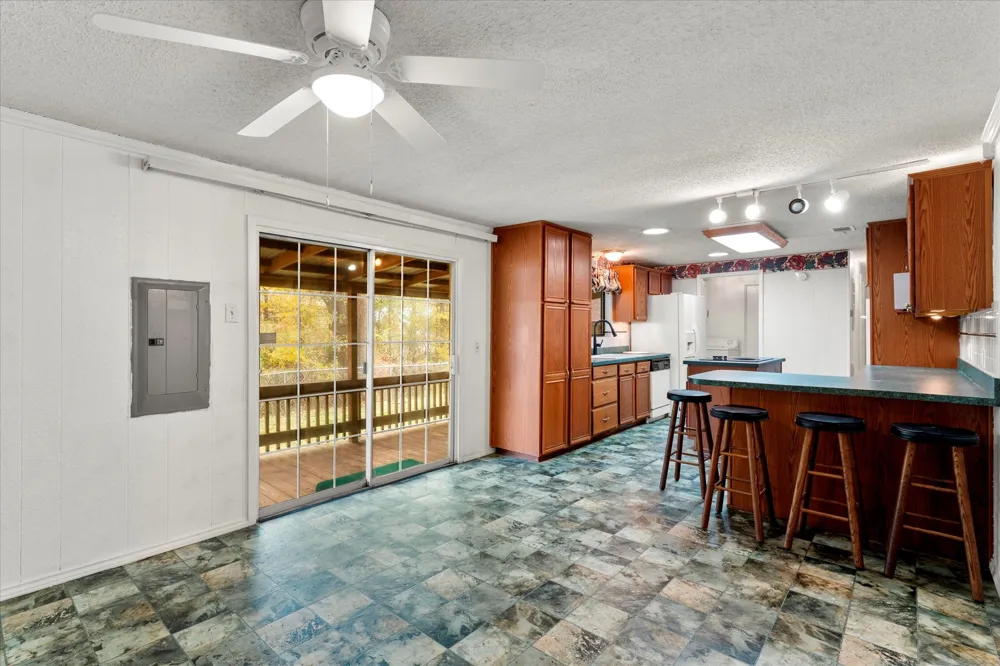 602 Legendary Lane Gun Barrel City, TX 75156