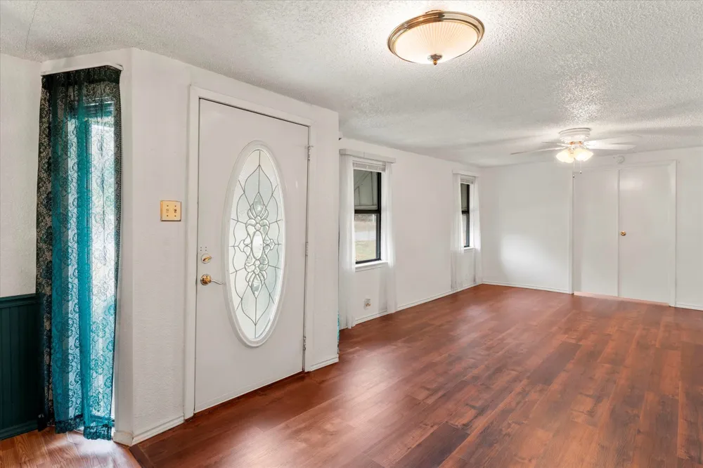 602 Legendary Lane Gun Barrel City, TX 75156