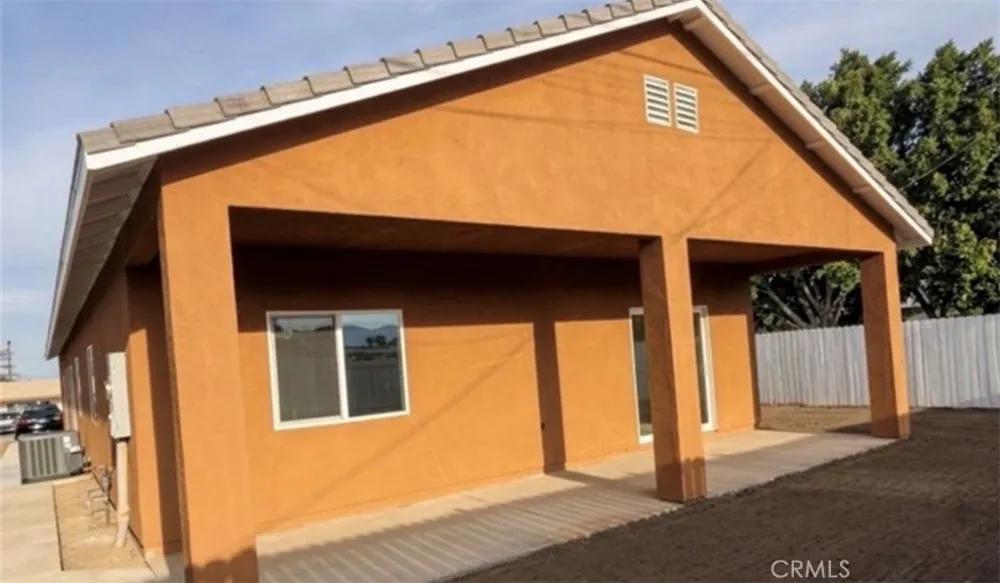 655 Blanchard Banning, CA 92220