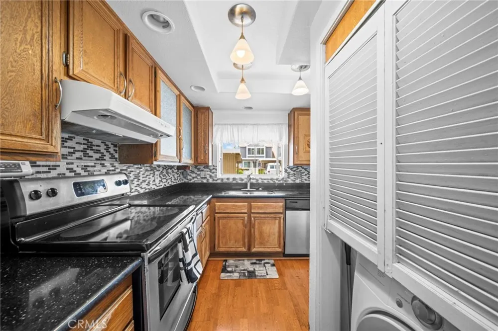101 Dogwood Aliso Viejo, CA 92656