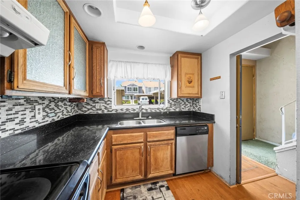 101 Dogwood Aliso Viejo, CA 92656