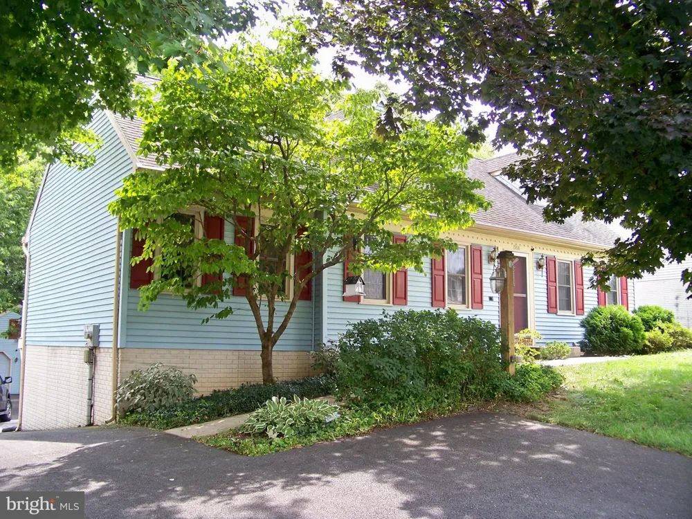 1968 WILDERNESS ROAD Lancaster, PA 17603