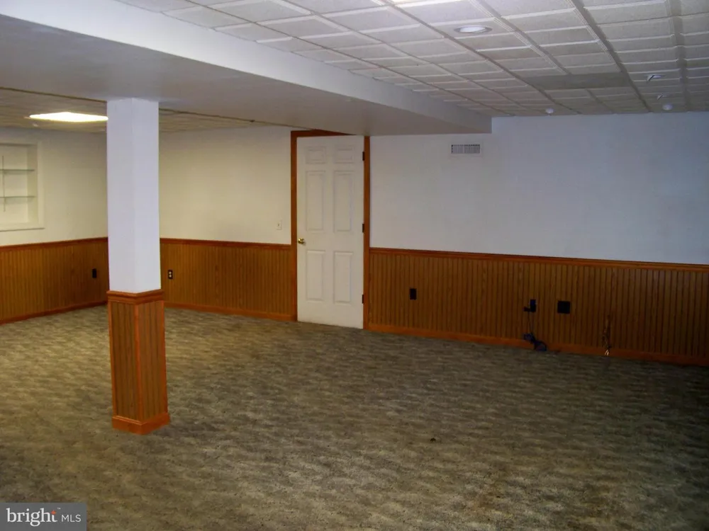 1968 WILDERNESS ROAD Lancaster, PA 17603