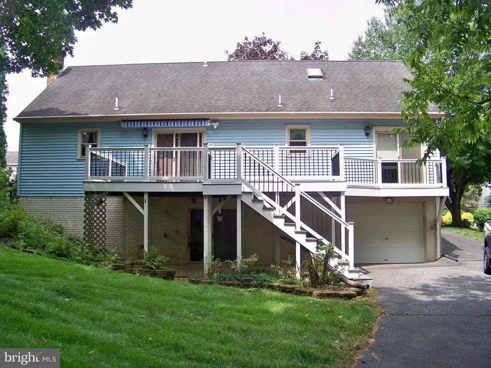 1968 WILDERNESS ROAD Lancaster, PA 17603