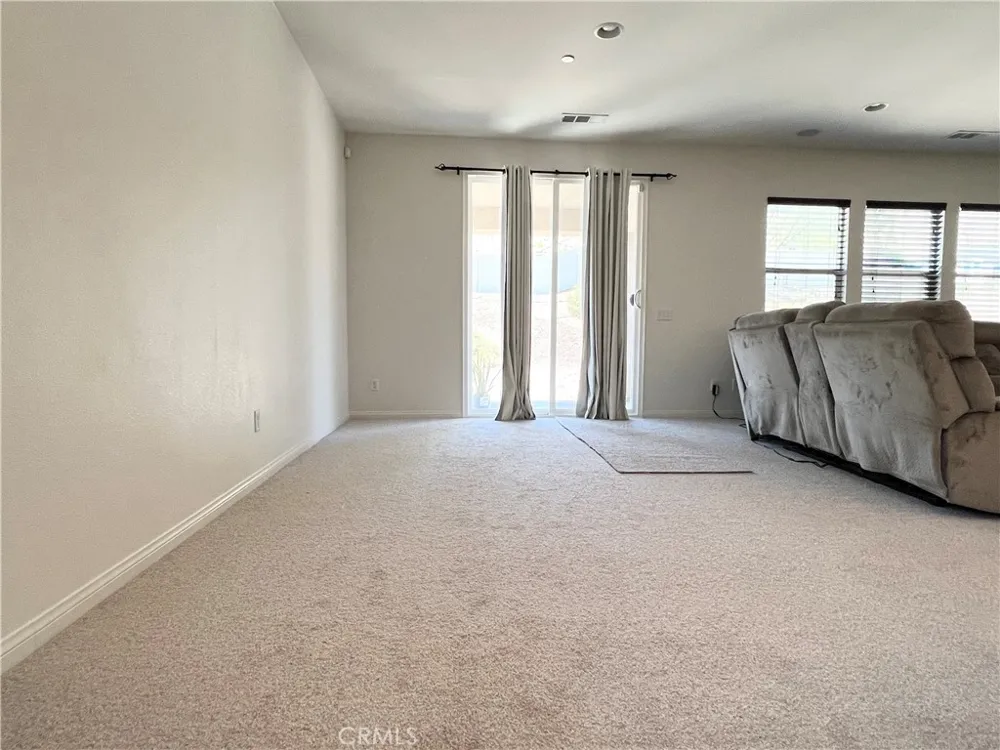 3742 Mulberry Street San Jacinto, CA 92582