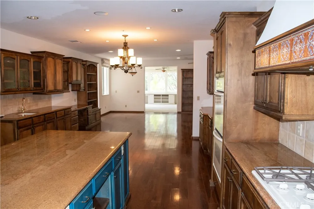 1632 Halsey Street Redlands, CA 92373