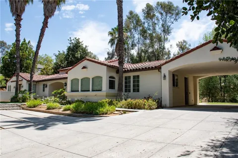 1632 Halsey Street
