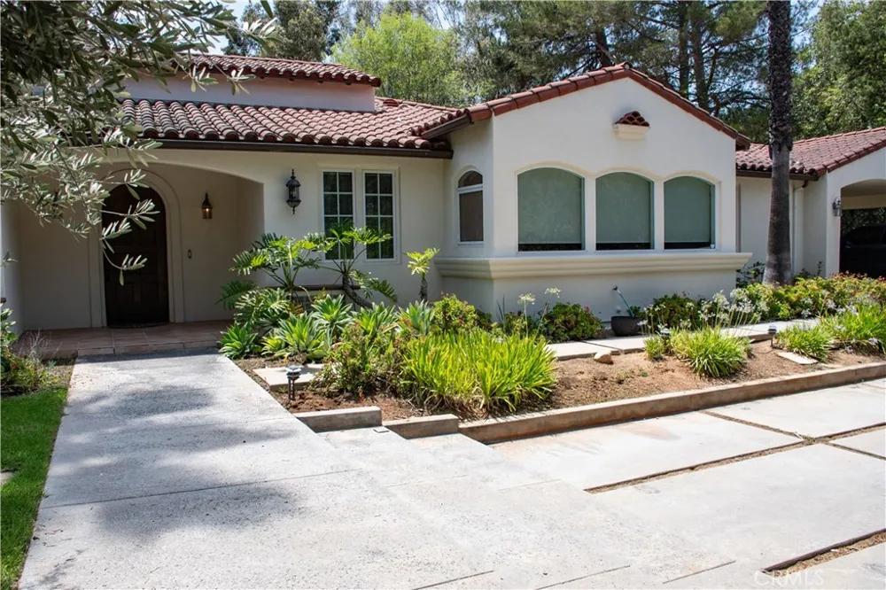 1632 Halsey Street Redlands, CA 92373
