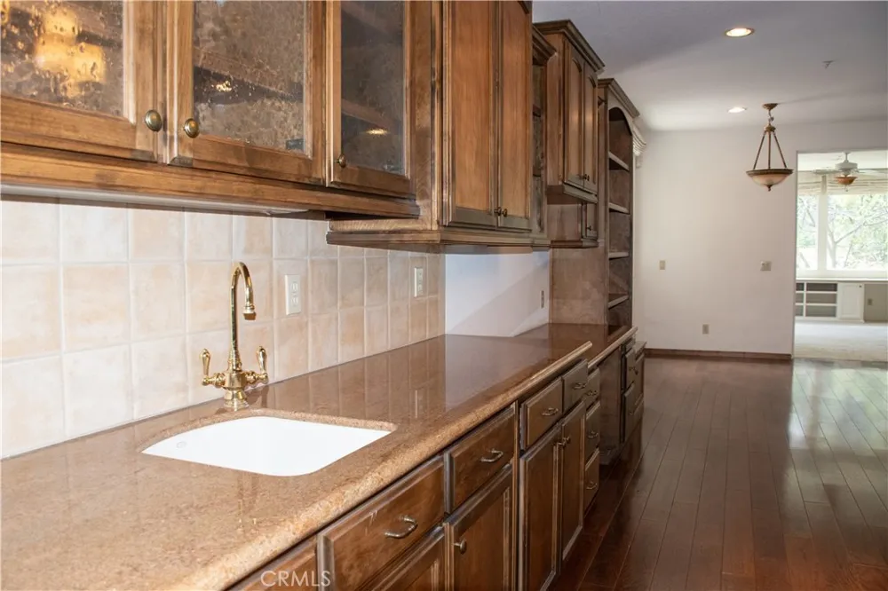 1632 Halsey Street Redlands, CA 92373