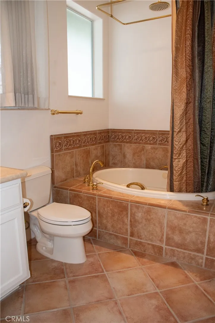 1632 Halsey Street Redlands, CA 92373