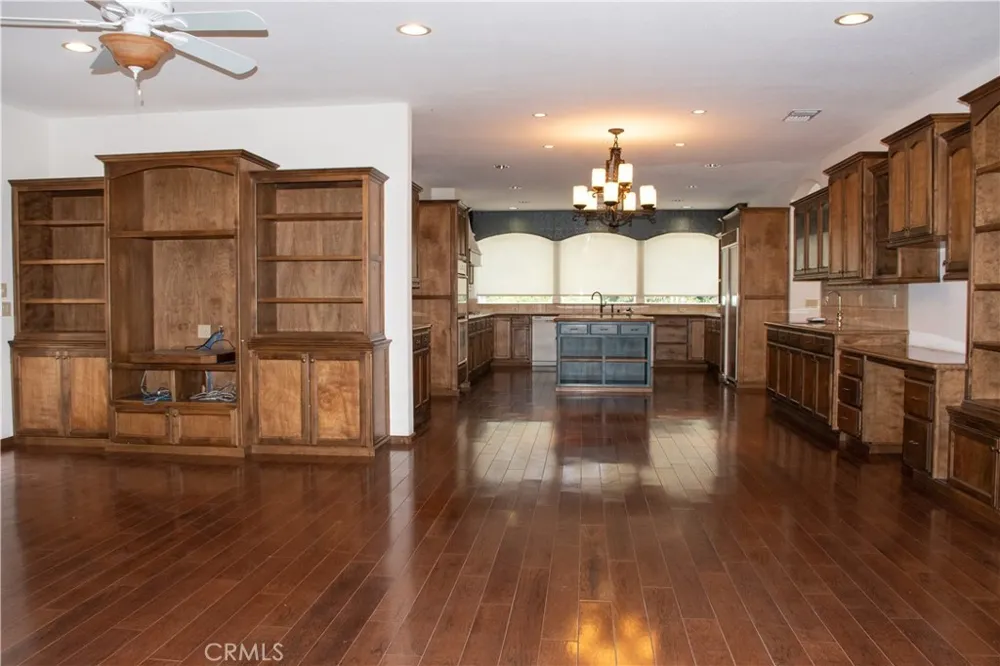 1632 Halsey Street Redlands, CA 92373