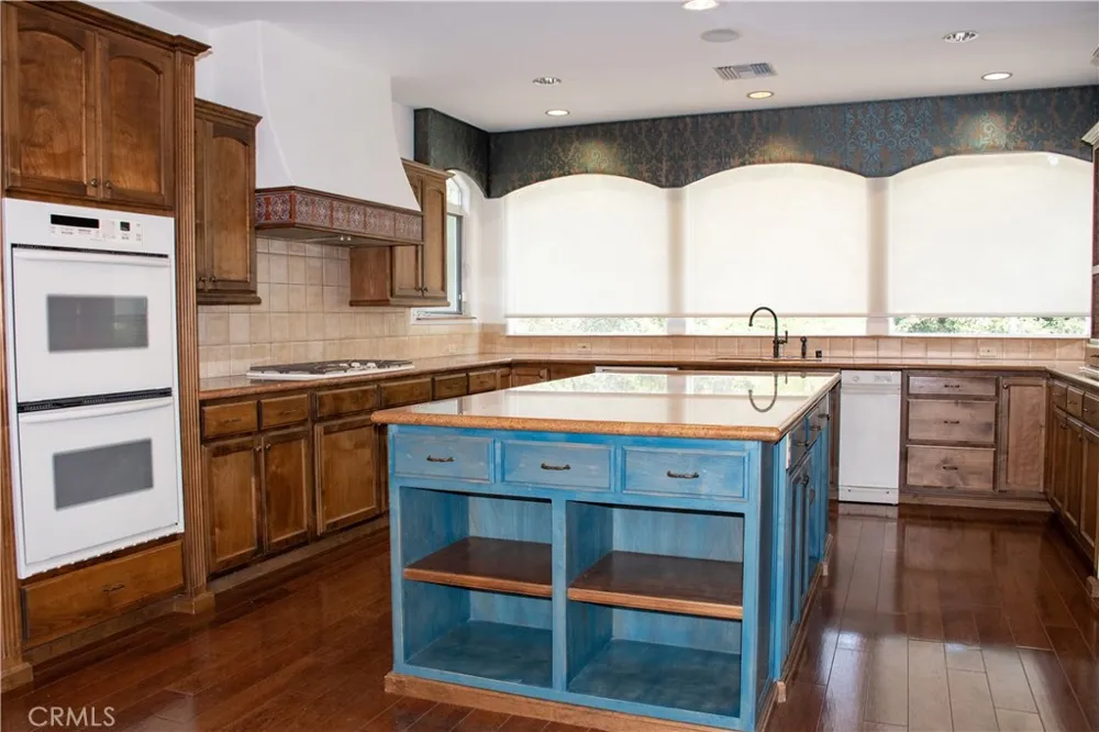 1632 Halsey Street Redlands, CA 92373