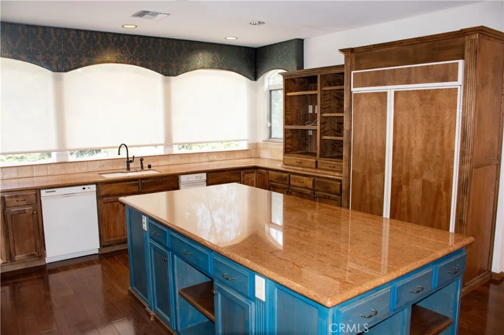 1632 Halsey Street Redlands, CA 92373