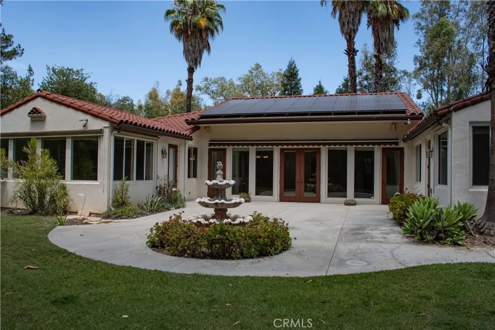 1632 Halsey Street Redlands, CA 92373