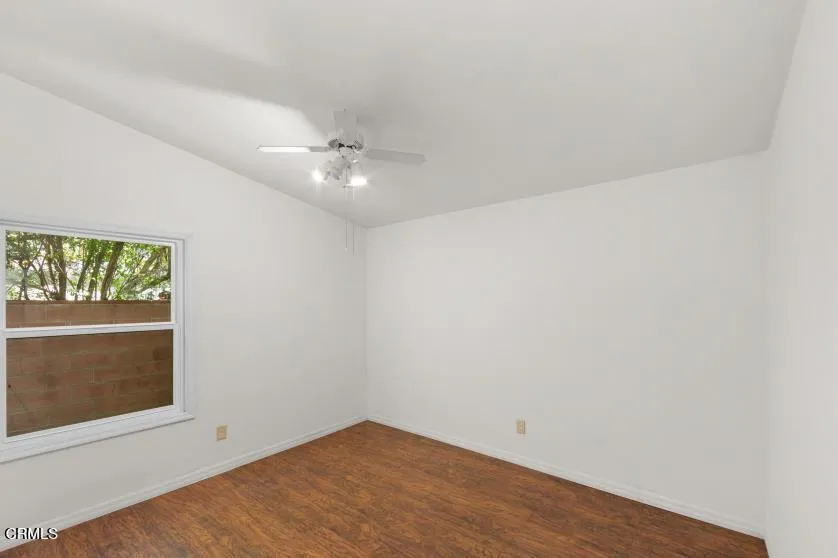 22901 Leadwell Street West Hills, CA 91307