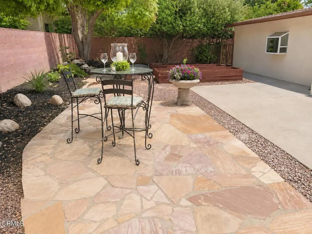 22901 Leadwell Street West Hills, CA 91307