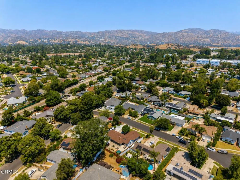 22901 Leadwell Street West Hills, CA 91307