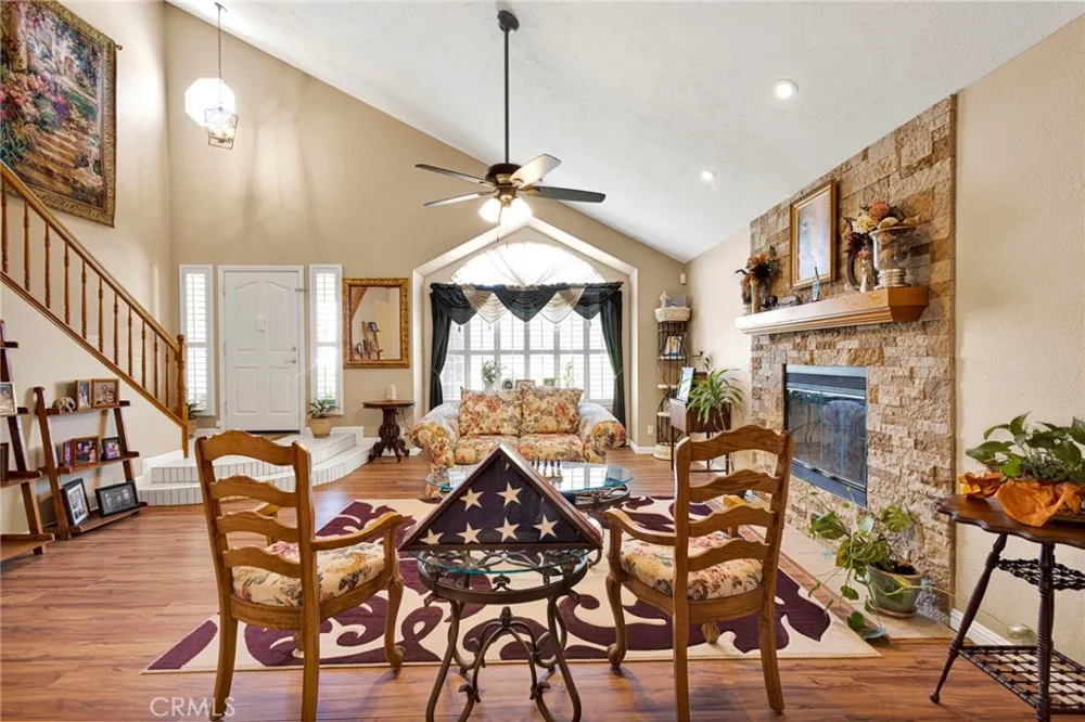 15186 Little Bow Lane Helendale, CA 92342