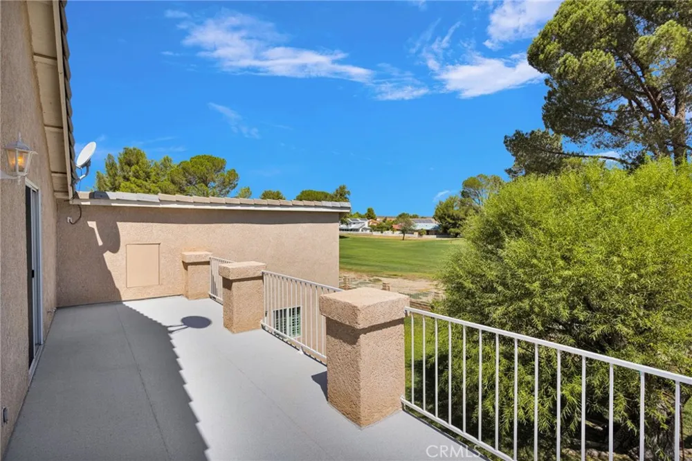15186 Little Bow Lane Helendale, CA 92342