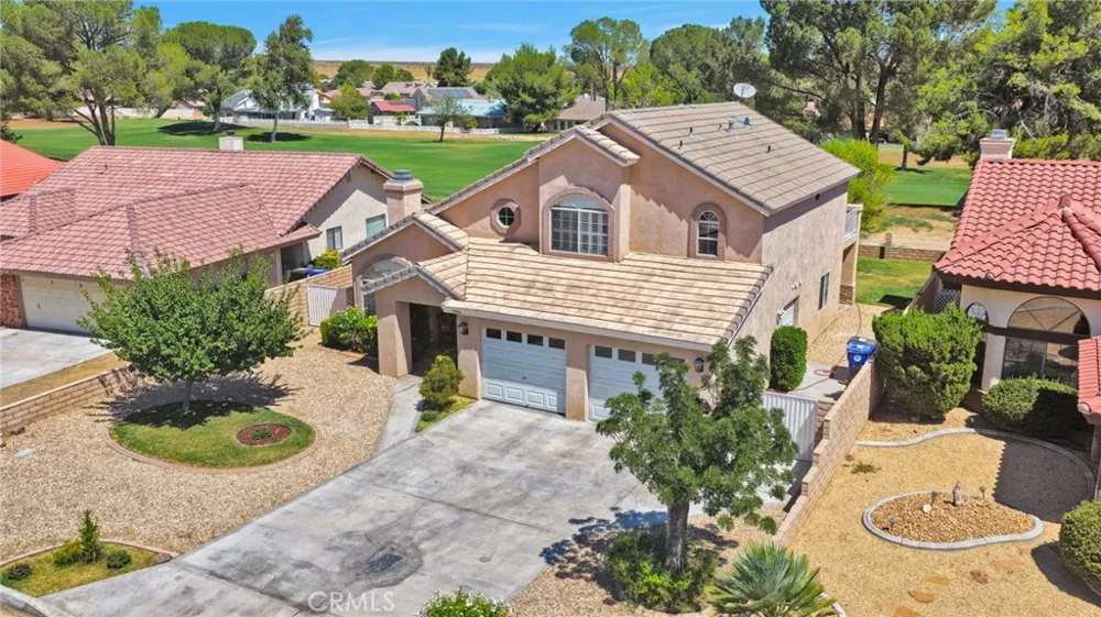 15186 Little Bow Lane Helendale, CA 92342
