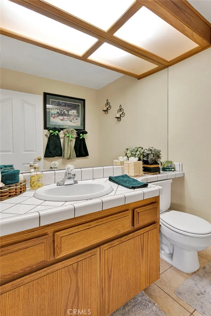 15186 Little Bow Lane Helendale, CA 92342