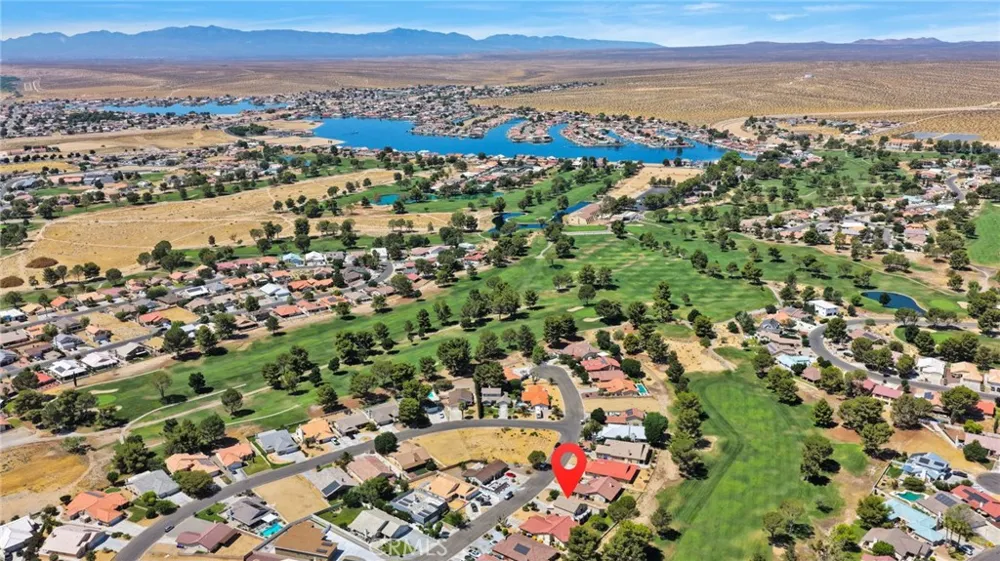 15186 Little Bow Lane Helendale, CA 92342