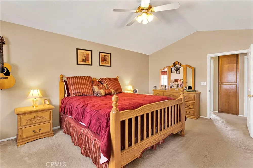 15186 Little Bow Lane Helendale, CA 92342
