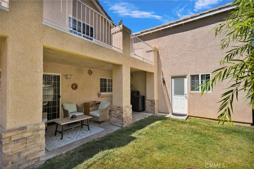 15186 Little Bow Lane Helendale, CA 92342