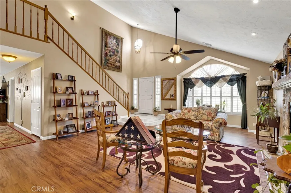 15186 Little Bow Lane Helendale, CA 92342