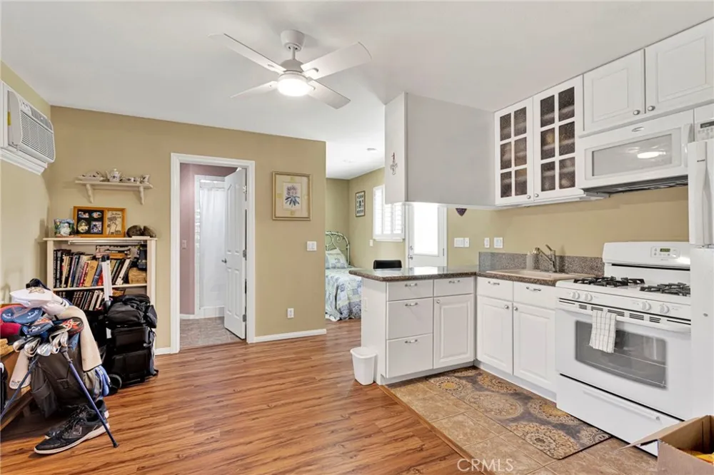 15186 Little Bow Lane Helendale, CA 92342