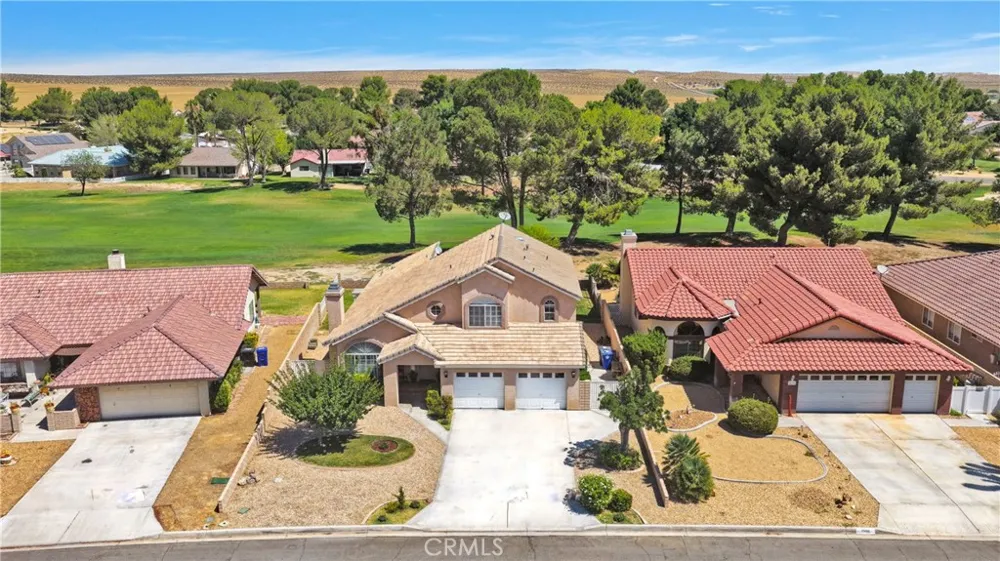 15186 Little Bow Lane Helendale, CA 92342