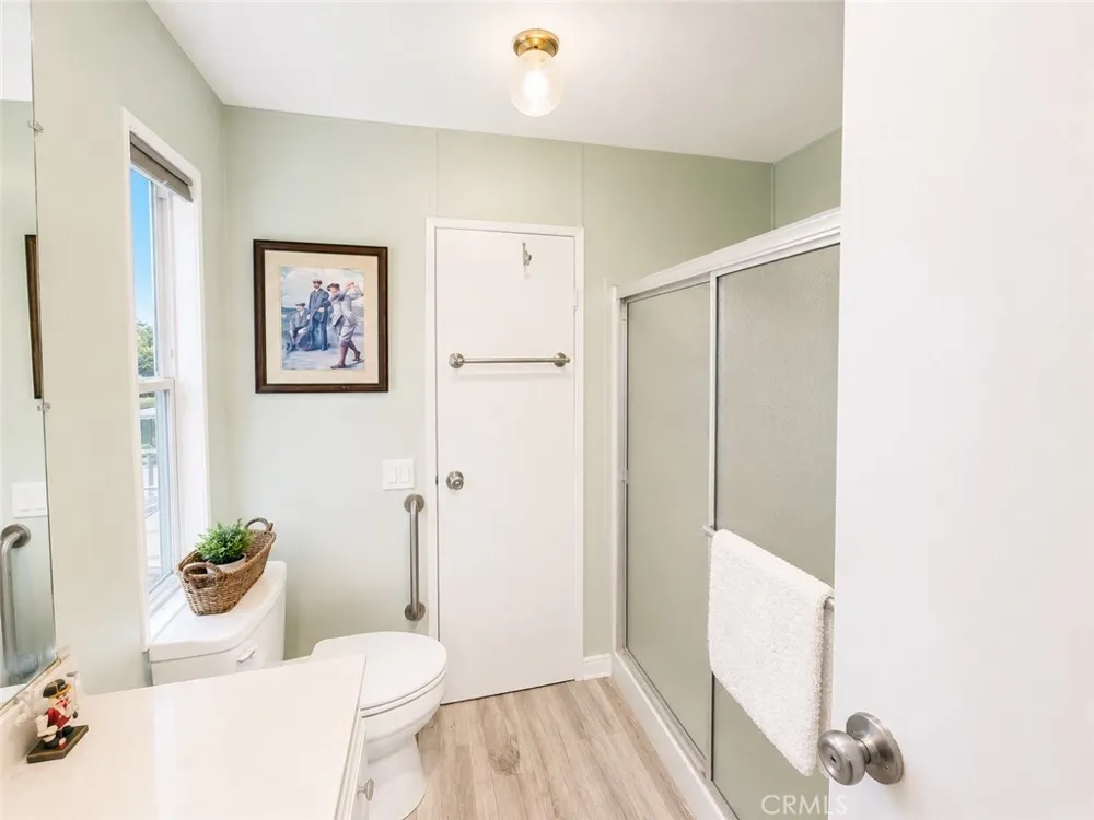 35598 Shane Calimesa, CA 92320