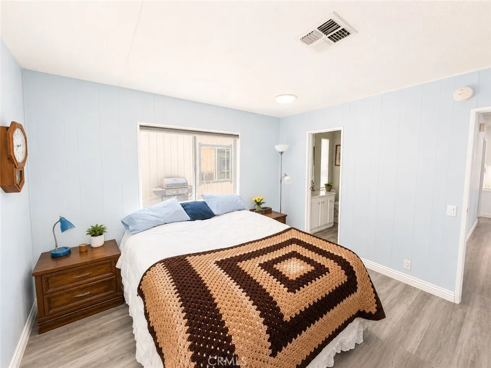 35598 Shane Calimesa, CA 92320