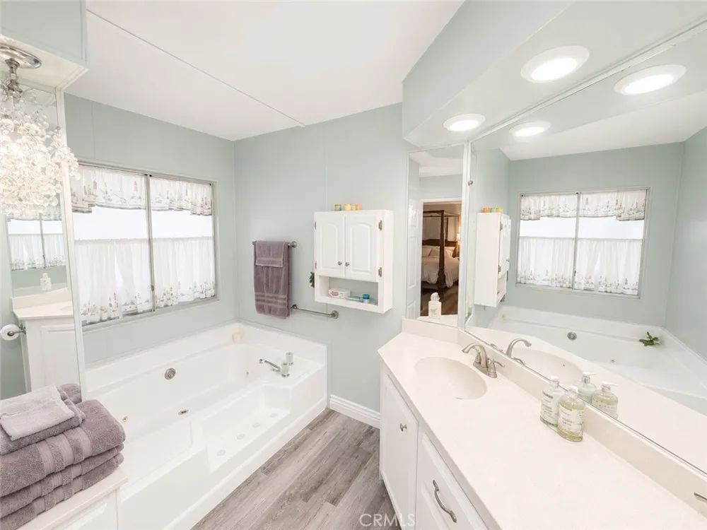 35598 Shane Calimesa, CA 92320
