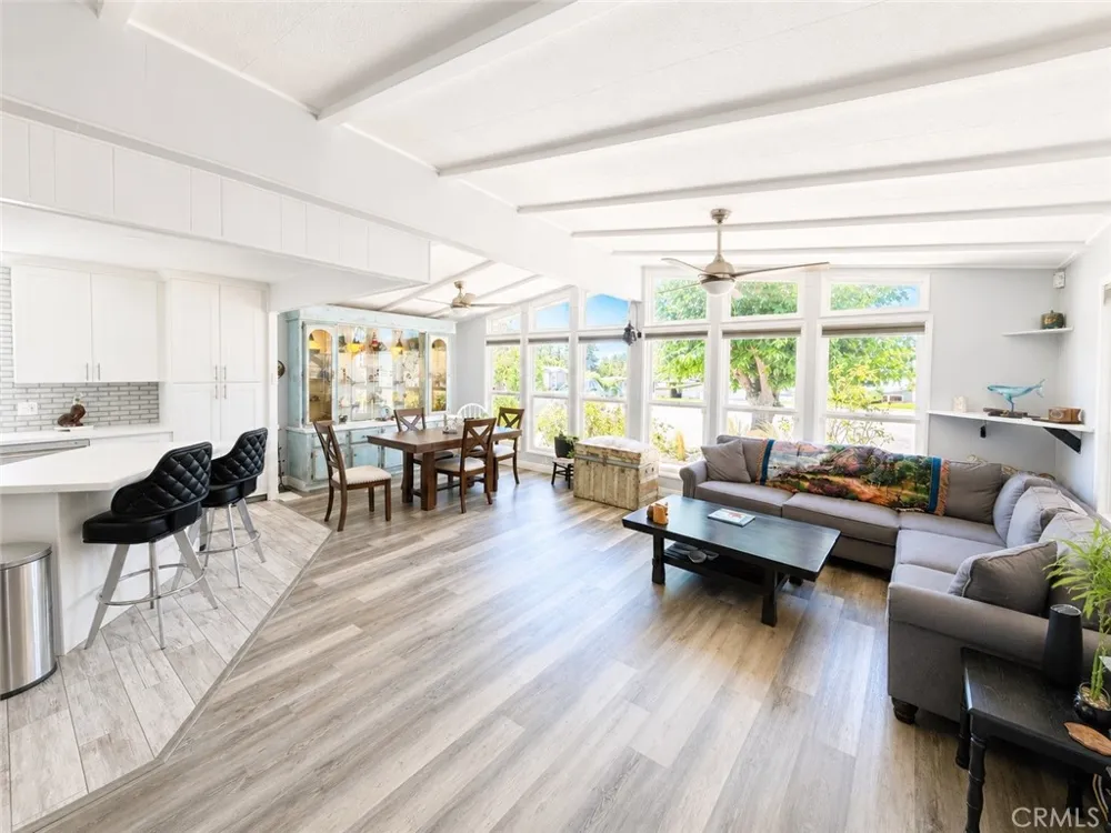 35598 Shane Calimesa, CA 92320