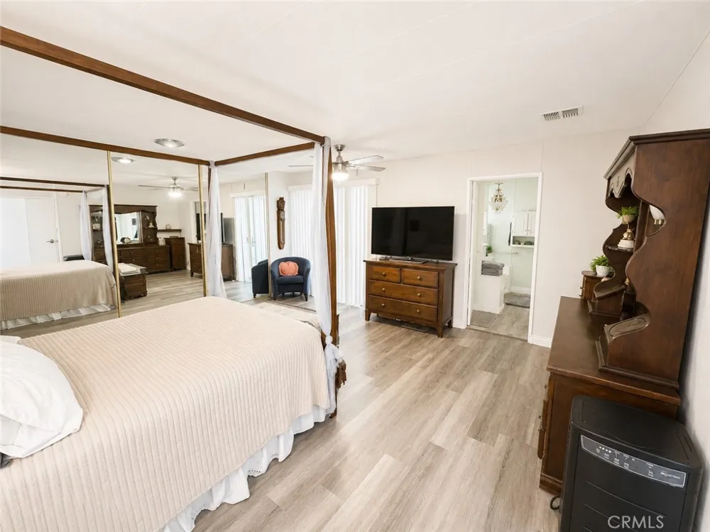 35598 Shane Calimesa, CA 92320