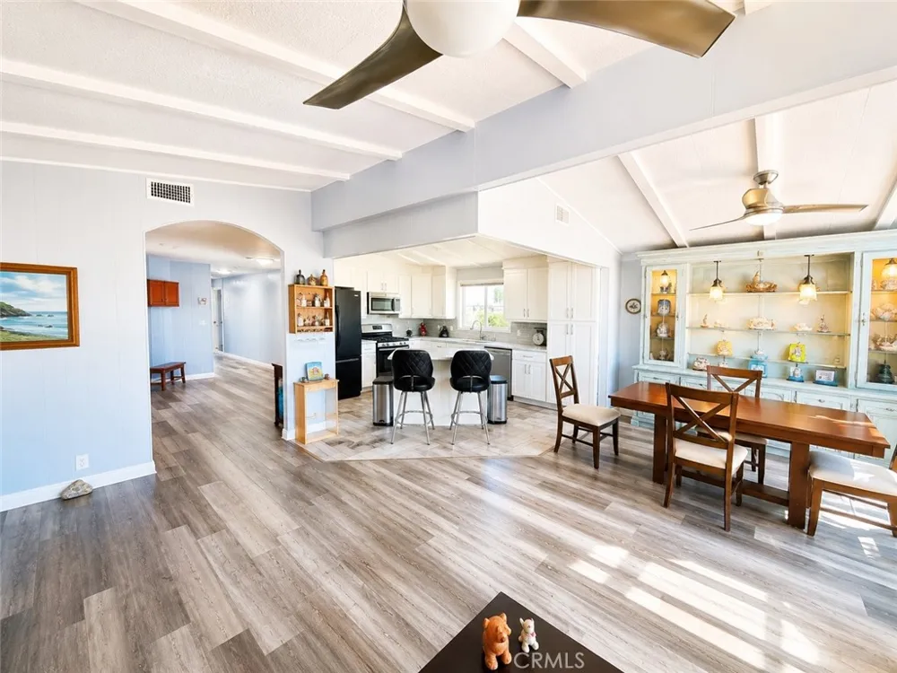 35598 Shane Calimesa, CA 92320