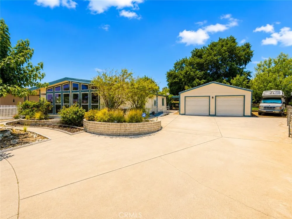 35598 Shane Calimesa, CA 92320