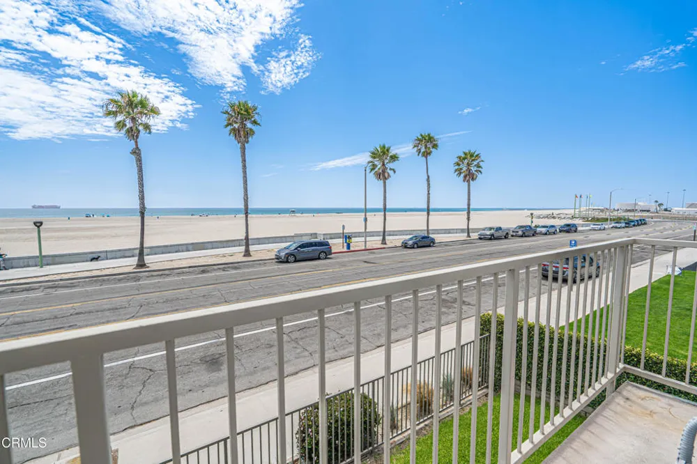 201 E Surfside Drive Port Hueneme, CA 93041