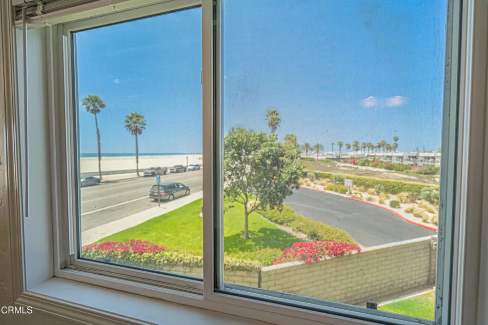 201 E Surfside Drive Port Hueneme, CA 93041