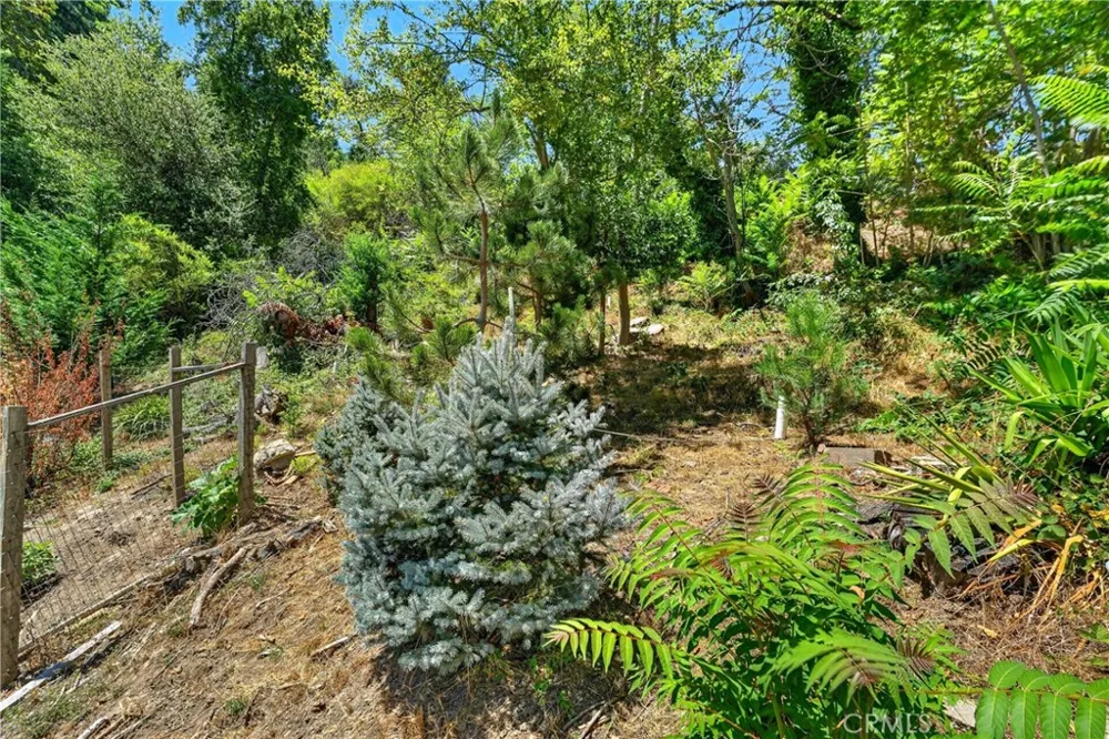 17940 Helen Way Los Gatos, CA 95033