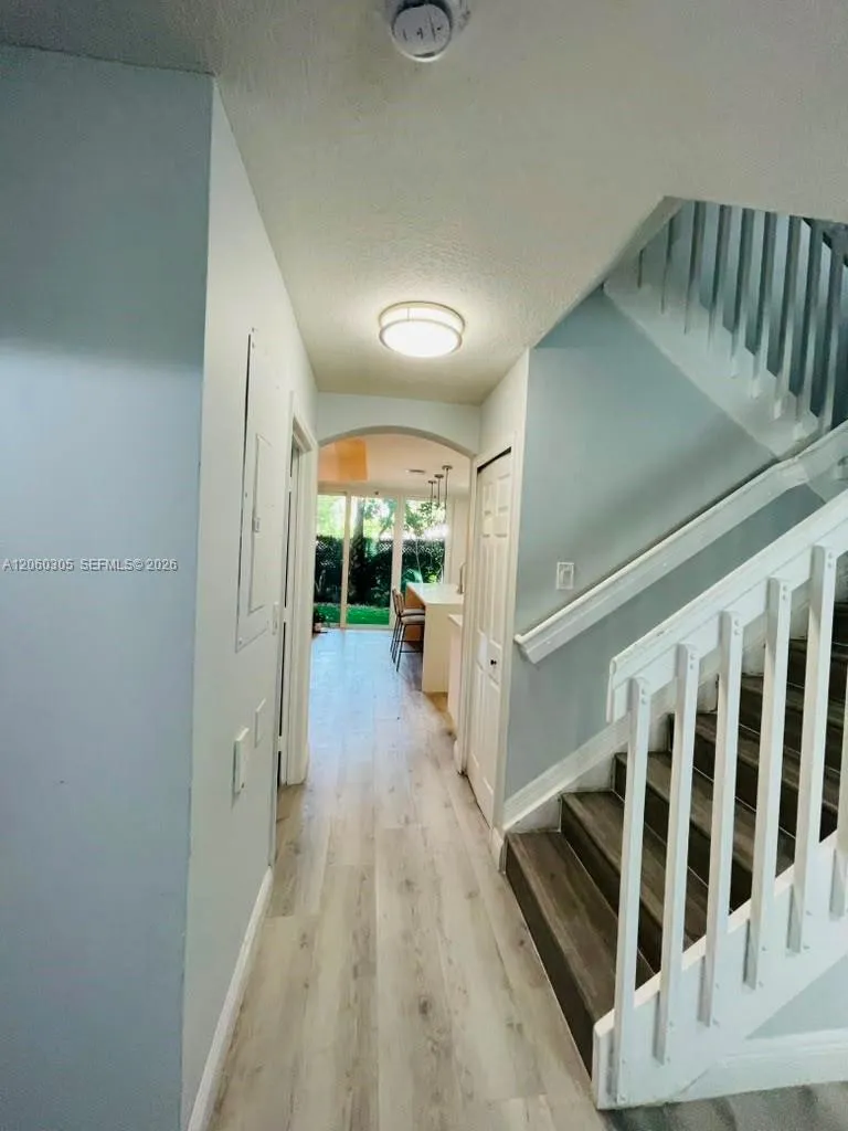 790 SW 107th Ave #301 Pembroke Pines, FL 33025