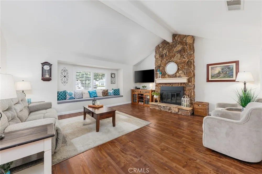30763 Pyramid Point Canyon Lake, CA 92587