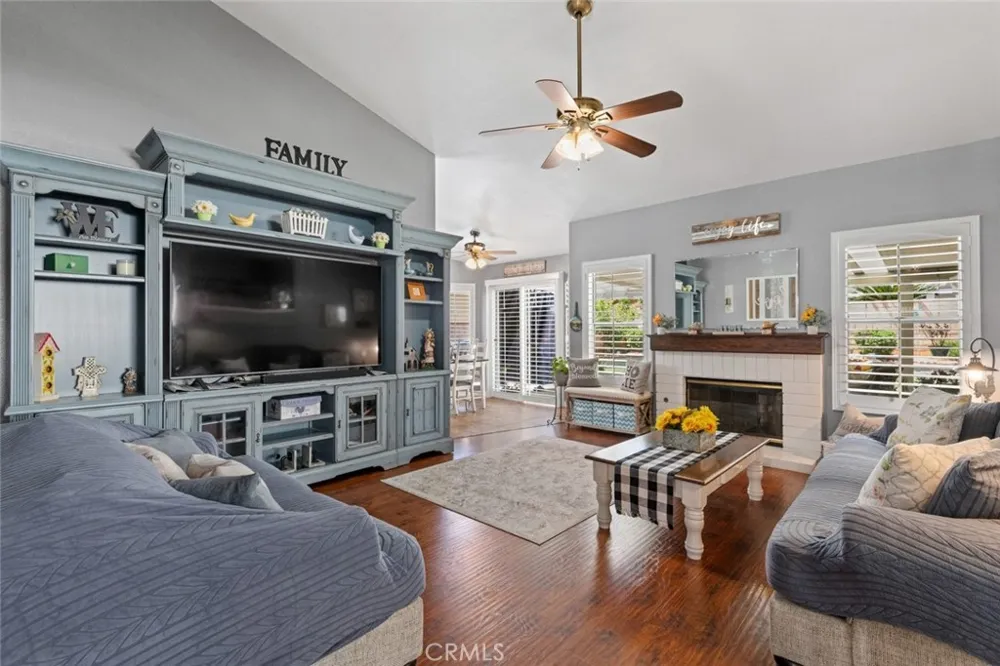 4819 W Forest Oaks Avenue Banning, CA 92220