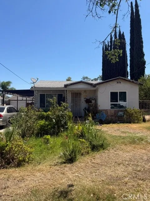 3539 Washington Street Riverside, CA 92504