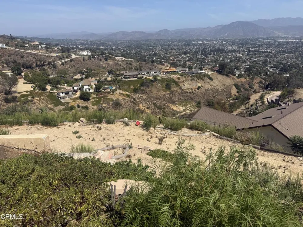931 W Highland Drive Camarillo, CA 93010