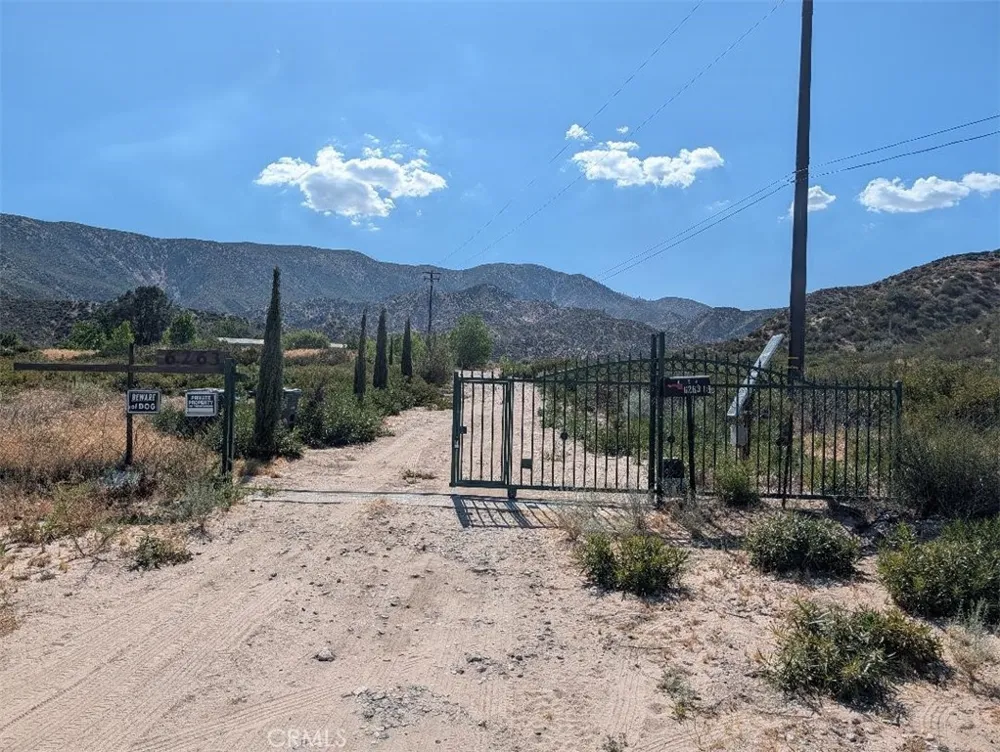 6263 Dusty Phelan, CA 92371